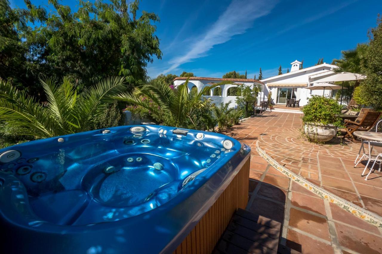 Private Heated Pool, Jacuzzi & 1225M2 Garden In Villa Cipreses Фріхіліана Екстер'єр фото