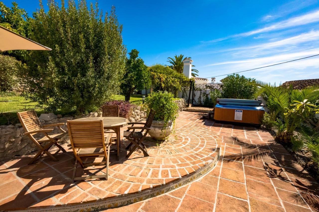 Private Heated Pool, Jacuzzi & 1225M2 Garden In Villa Cipreses Фріхіліана Екстер'єр фото