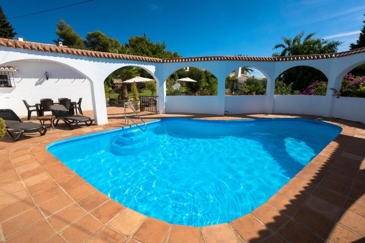 Private Heated Pool, Jacuzzi & 1225M2 Garden In Villa Cipreses Фріхіліана Екстер'єр фото
