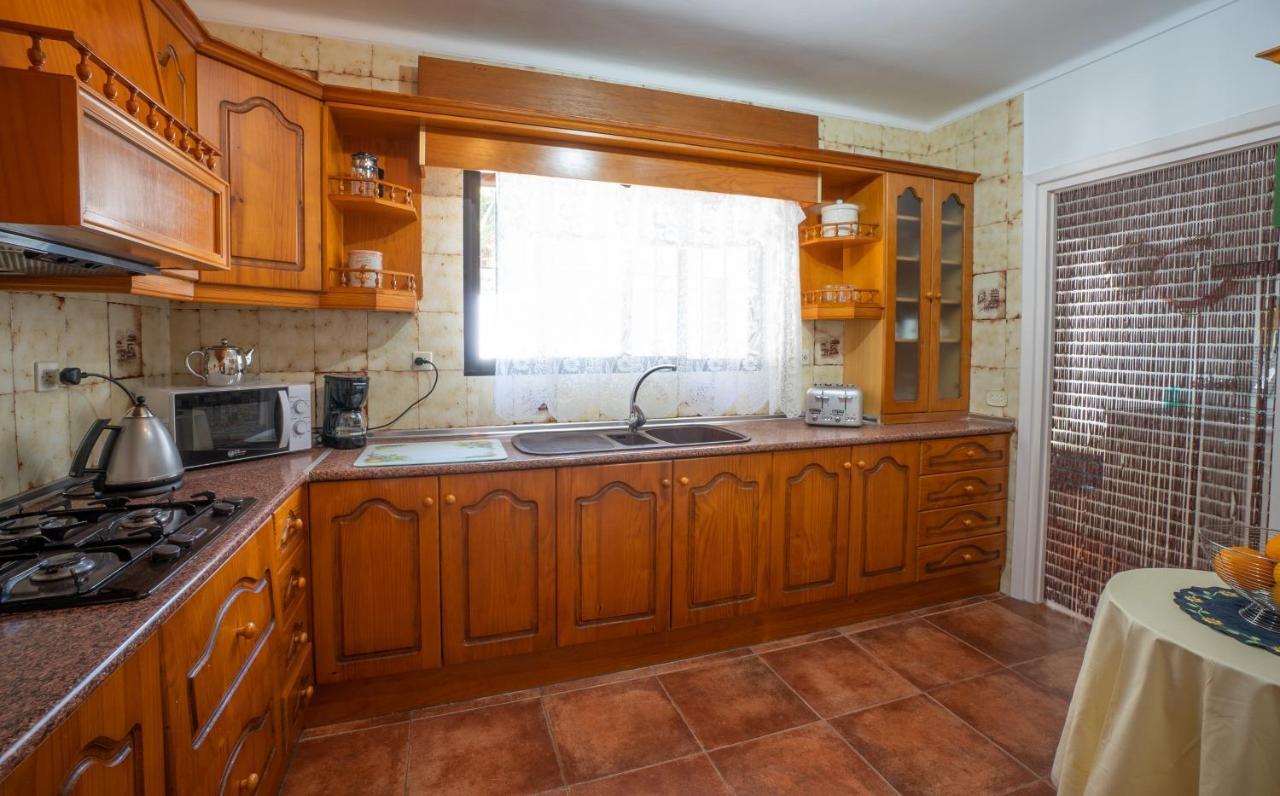 Private Heated Pool, Jacuzzi & 1225M2 Garden In Villa Cipreses Фріхіліана Екстер'єр фото